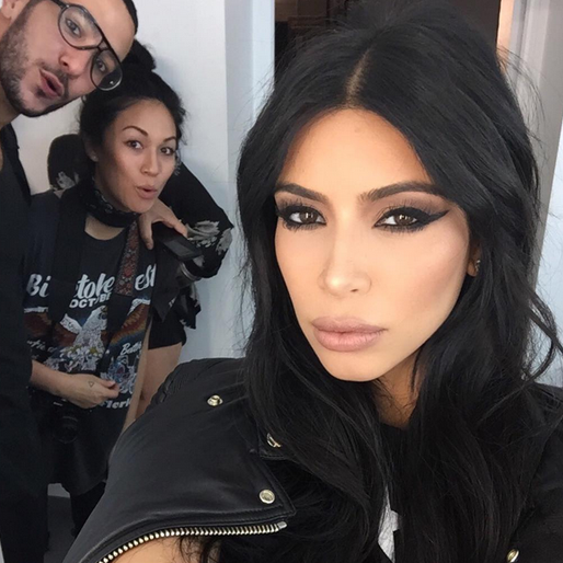 Kim Kardashian är kittad och klar. Kim Kardashian är kittad och klar.